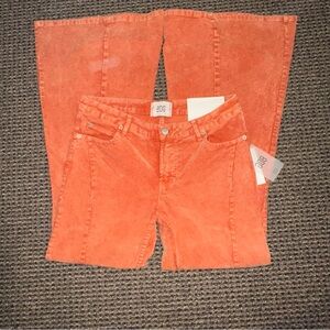 BDG Extreme flare corduroy jean low rise